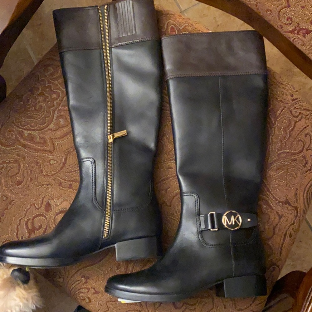 MK Boots 5.5